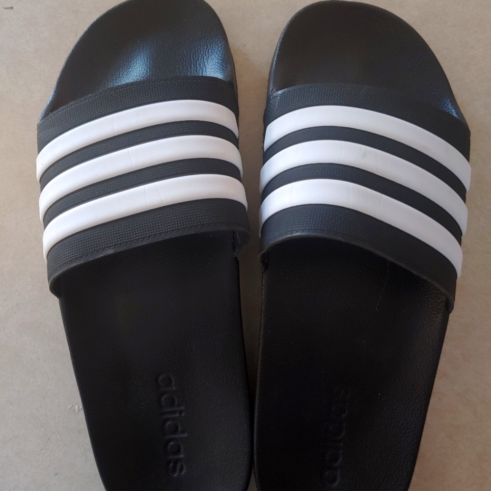 Adidas Men Skipper